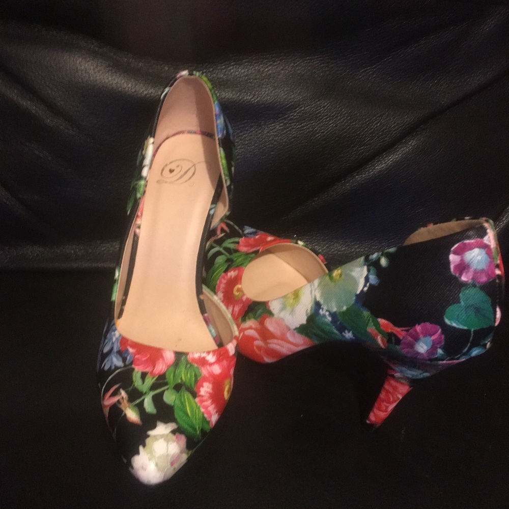 High Hells Shoes - image 1